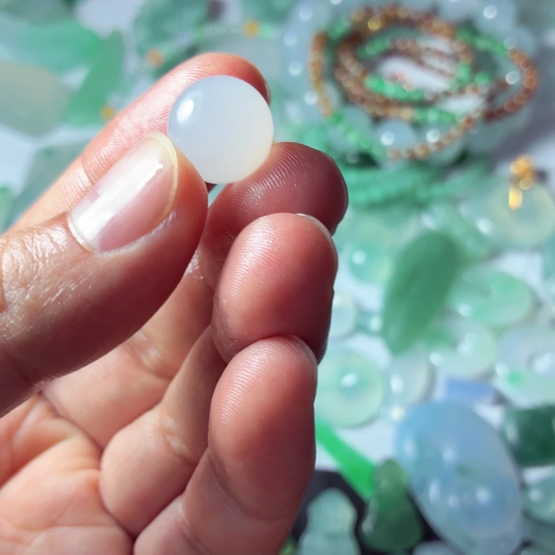 定制翡翠未镶嵌包工