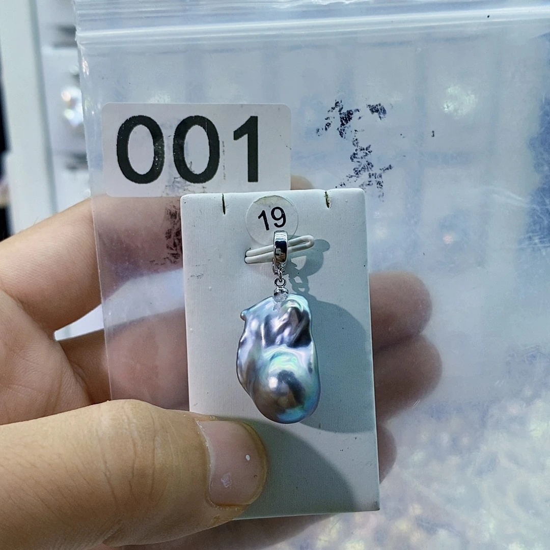 淡水珍珠合金颈饰