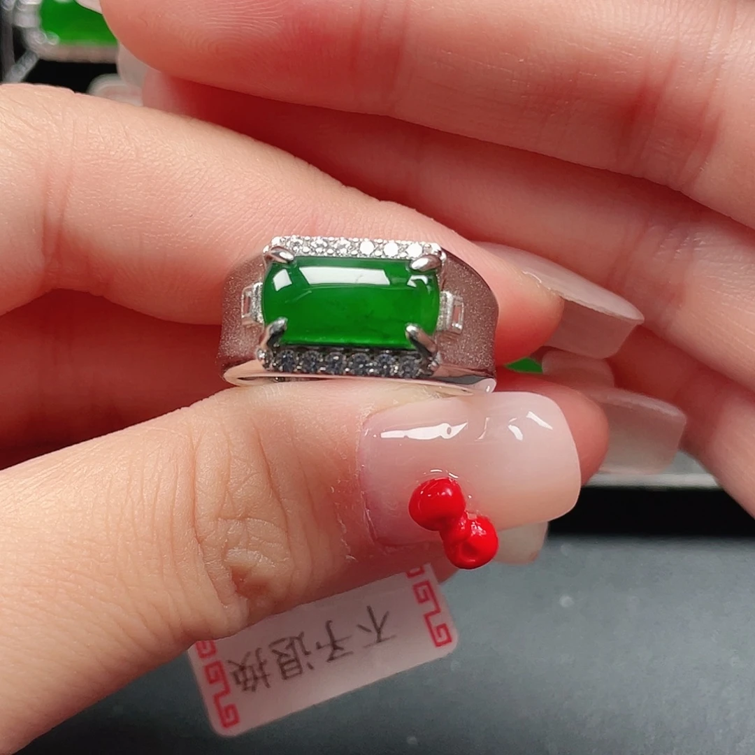 五***牛翡翠银S925镶嵌戒指没有运费险3468