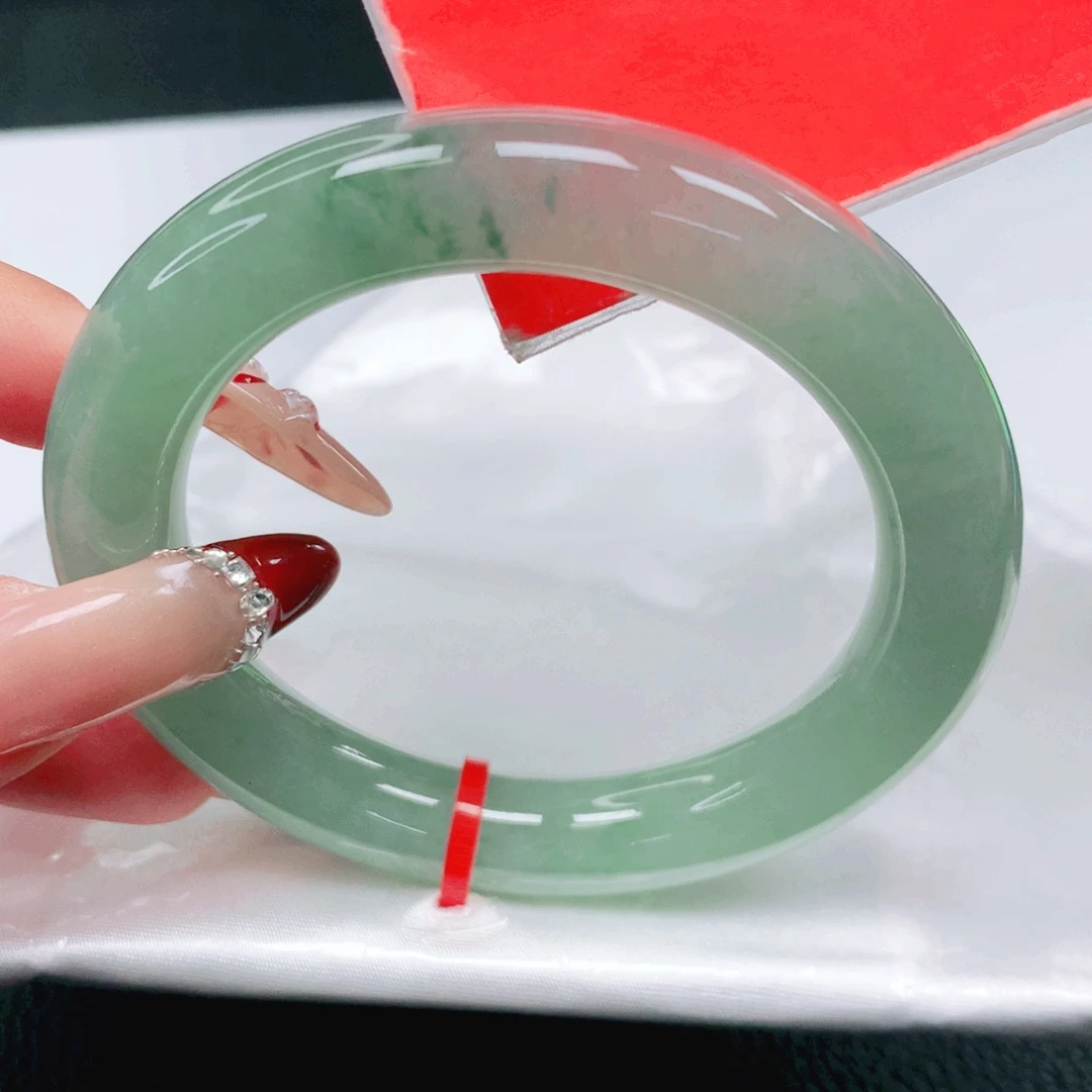 翡翠未镶嵌手镯54