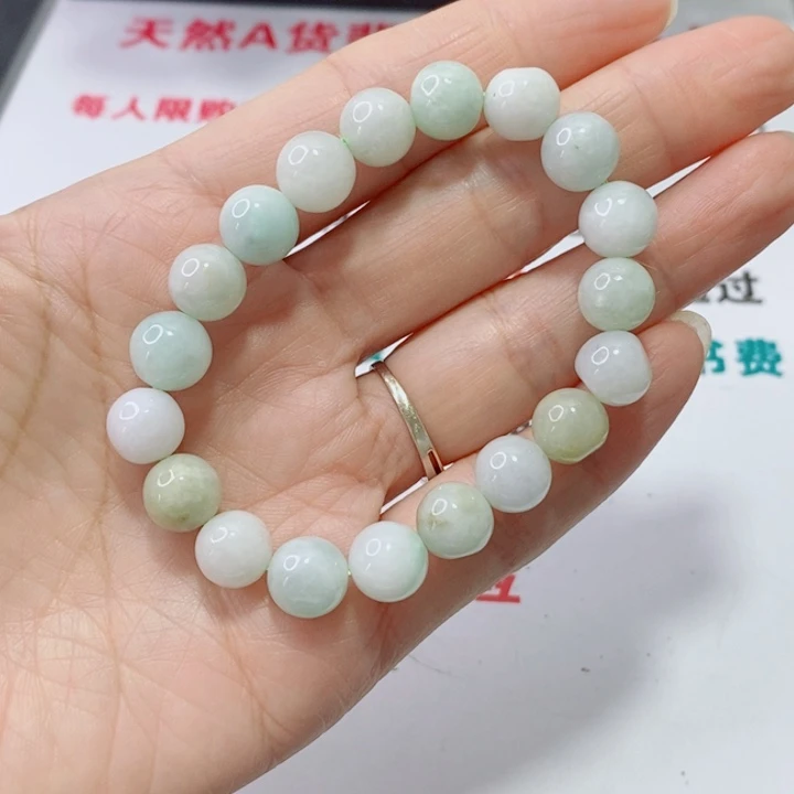 翡翠手镯未镶嵌球**服