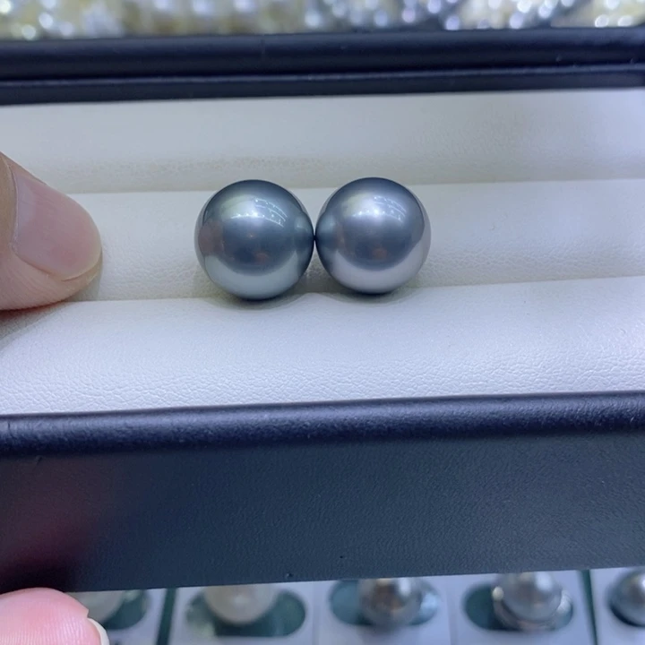 开***忘18K金镶嵌耳饰海水珍珠