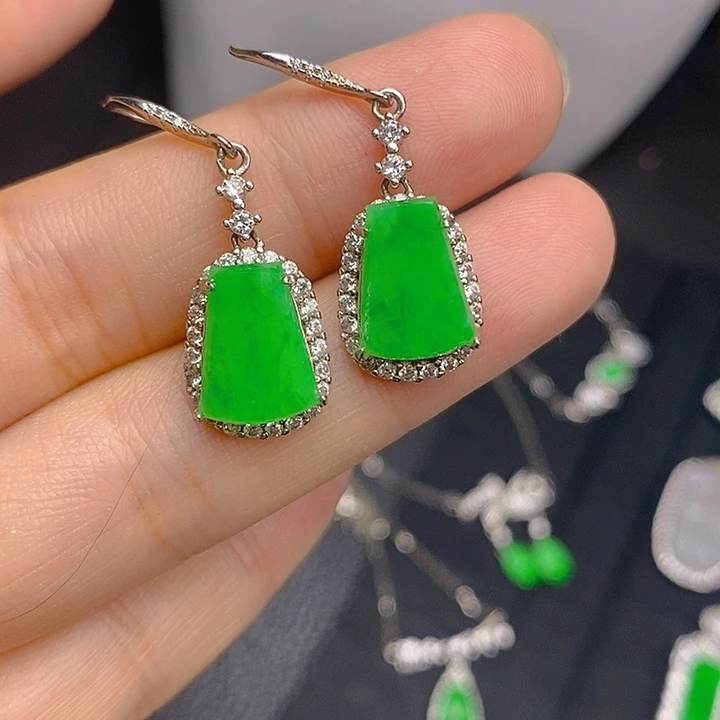 翡翠银S925镶嵌颈饰