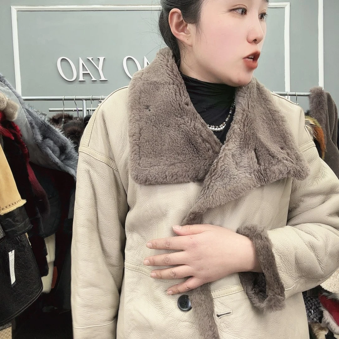 姚小妖家高端皮草