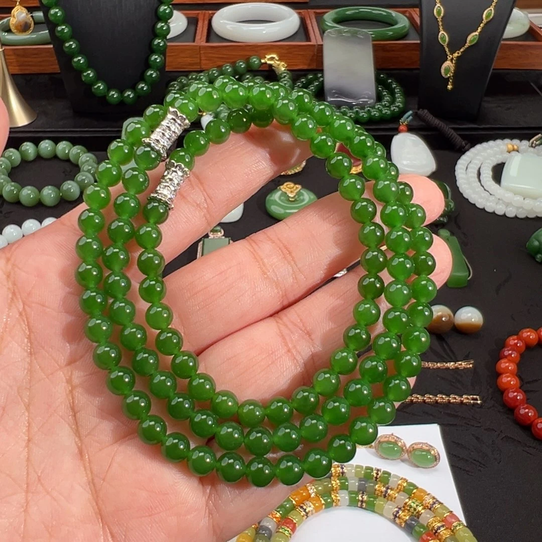 和田玉（碧玉）未镶嵌颈饰辣绿6mm108珠串