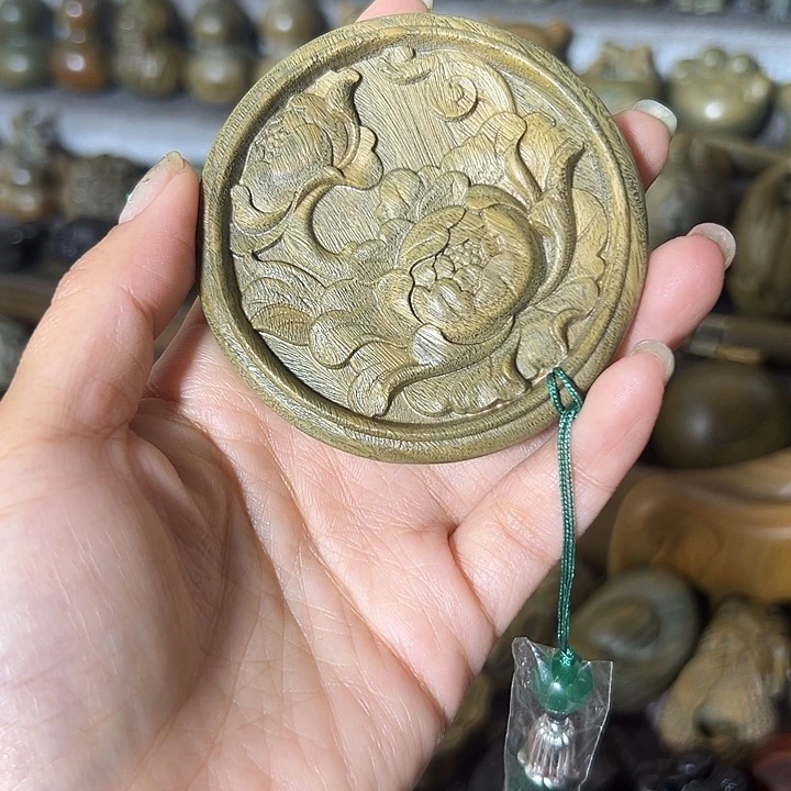 木小**米阿根廷绿檀镜子