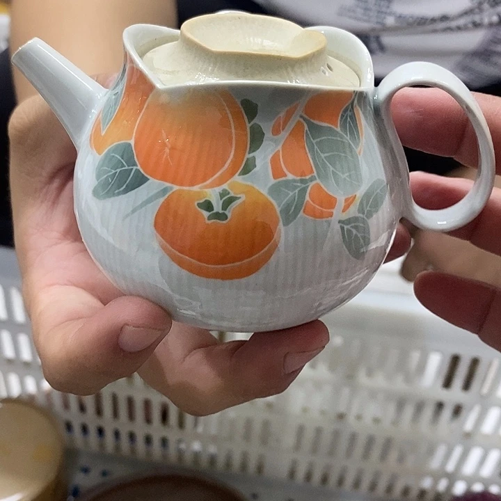 茶65897687967978766797679