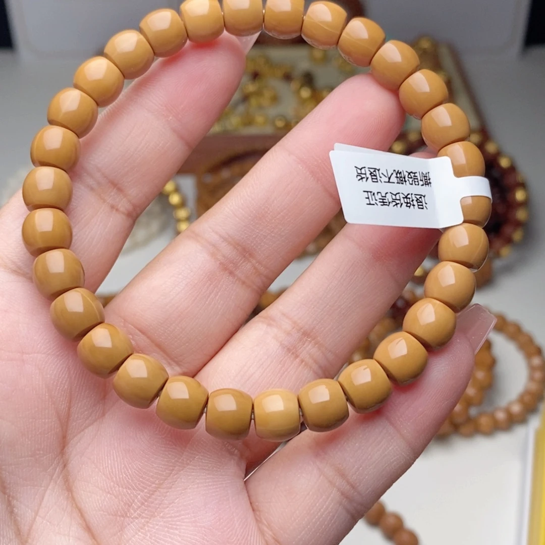 李***阔手串猴头核桃精品