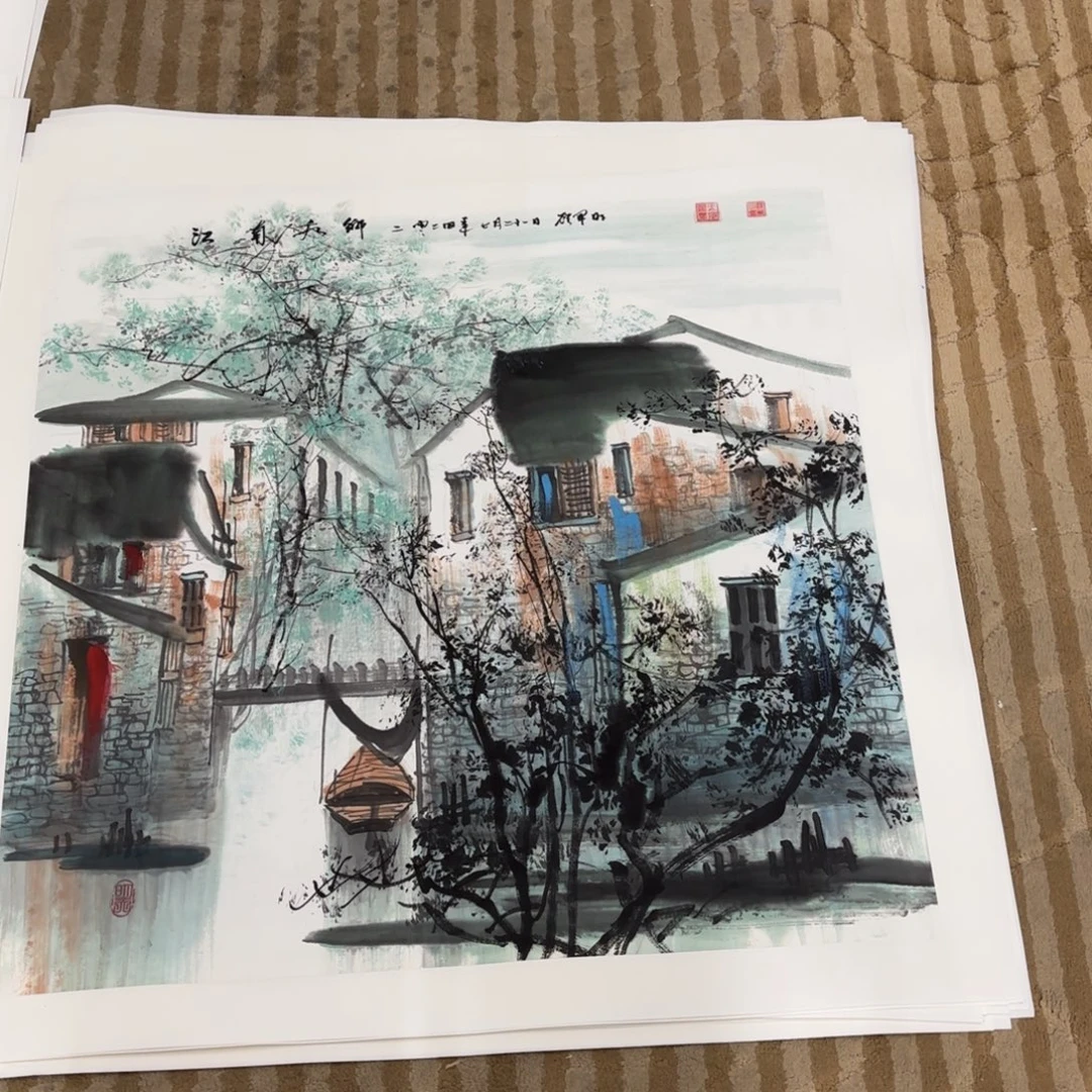 国画花鸟等图案为一体而