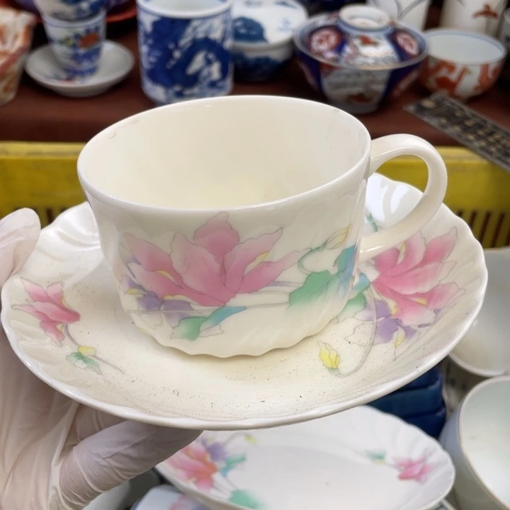 陶他家瓷器真美…开播了