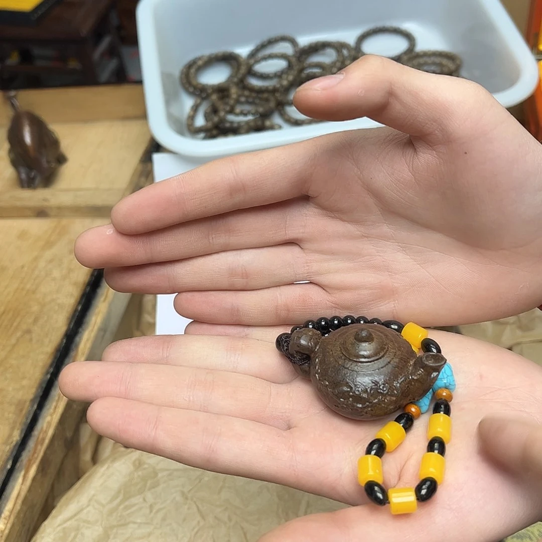 大叶紫檀（黑酸枝木类）