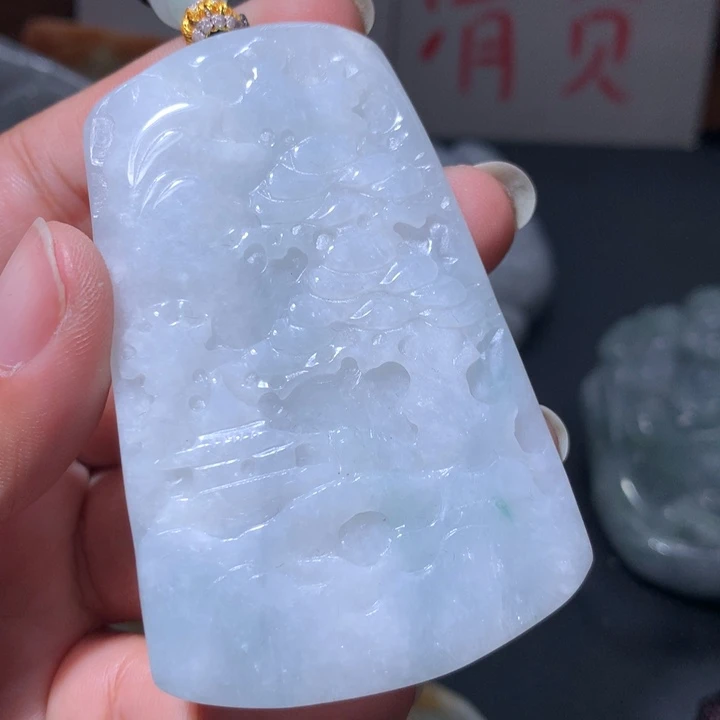 翡翠未镶嵌颈饰保真天然A货翡翠