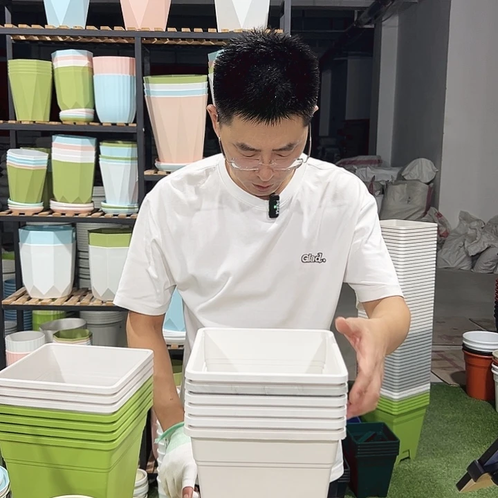 微瑕方盆口20高22白色6只无托
