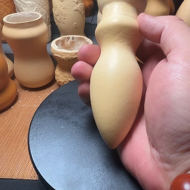 隐隐约约地看到一只大白狗