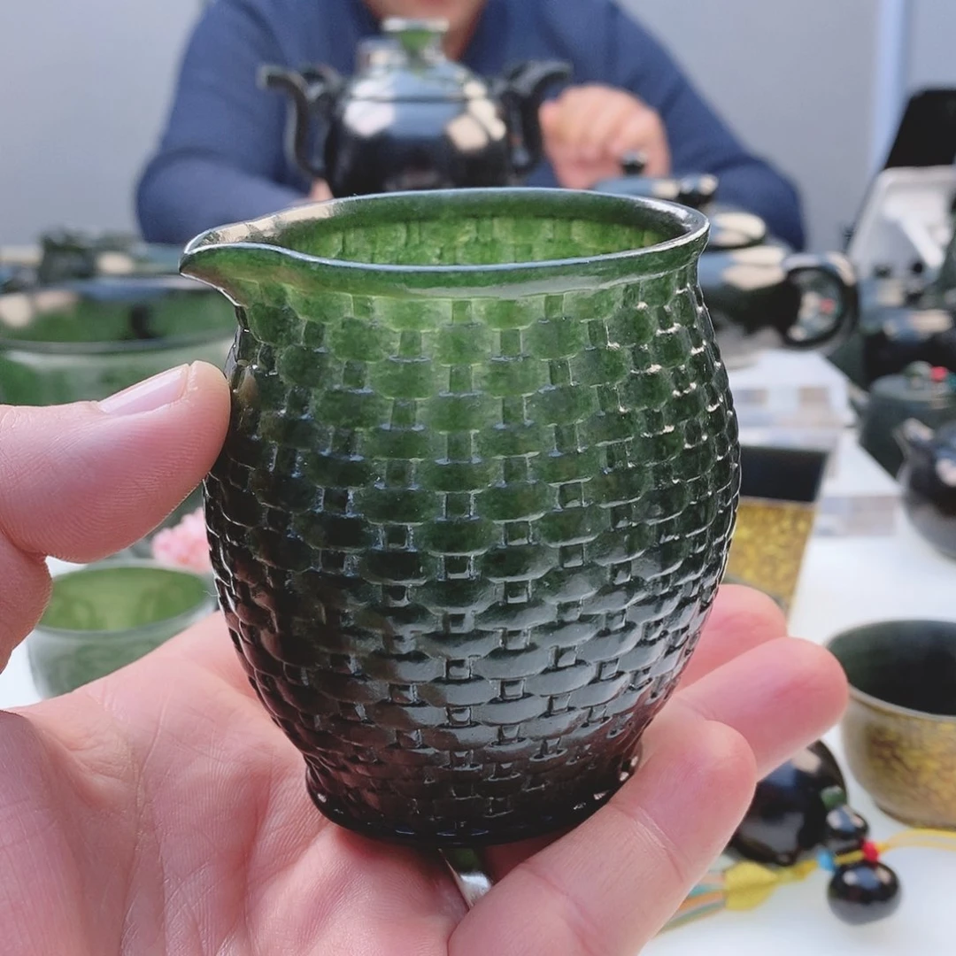 和田玉（青玉）把件未镶嵌朱*