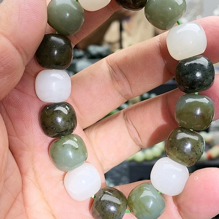 【闪购商品】手链未镶嵌和田玉14且末四色