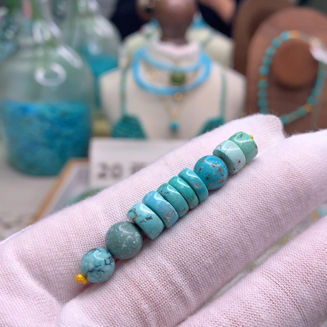 水***)绿松石未镶嵌配饰