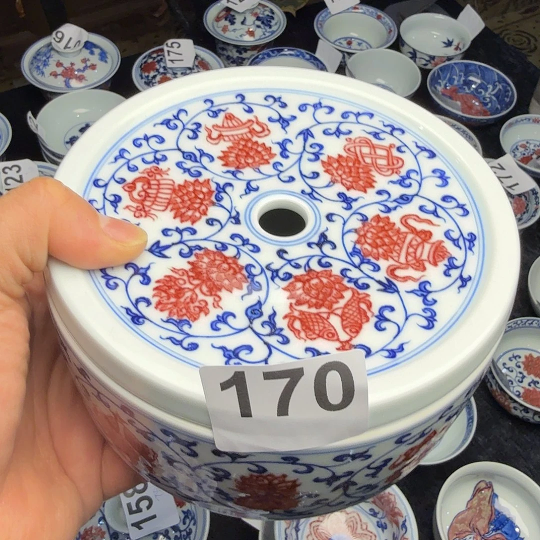 凡***语釉里红莲托八宝双层建水