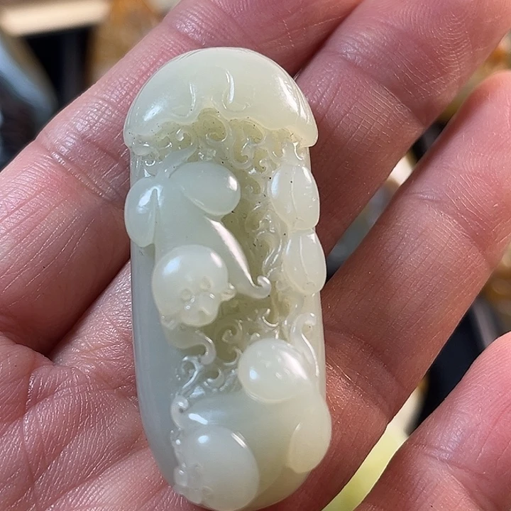 和田玉未镶嵌吊坠(不含链)