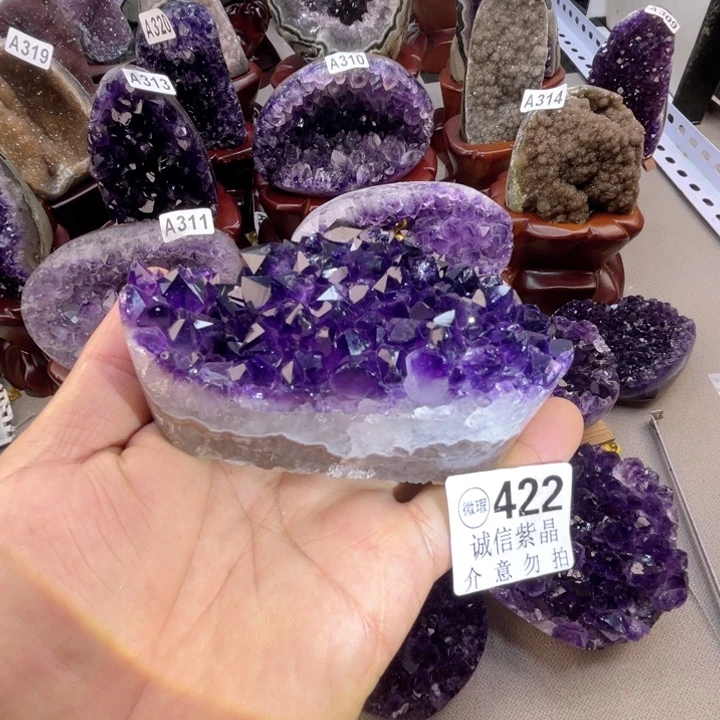 未镶嵌大型摆件（非配饰）水晶