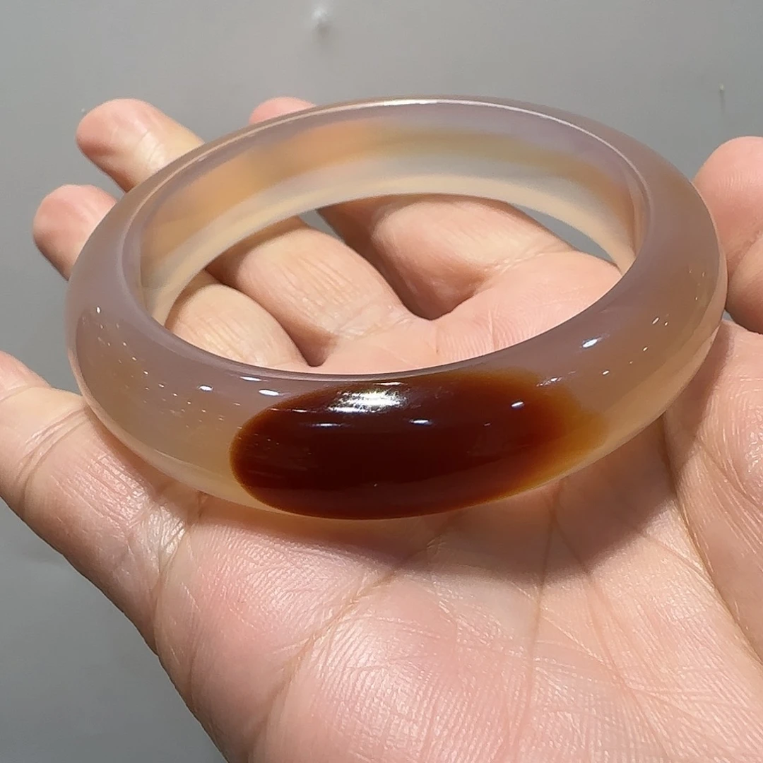 玛瑙/玉髓手镯未镶嵌海*儿