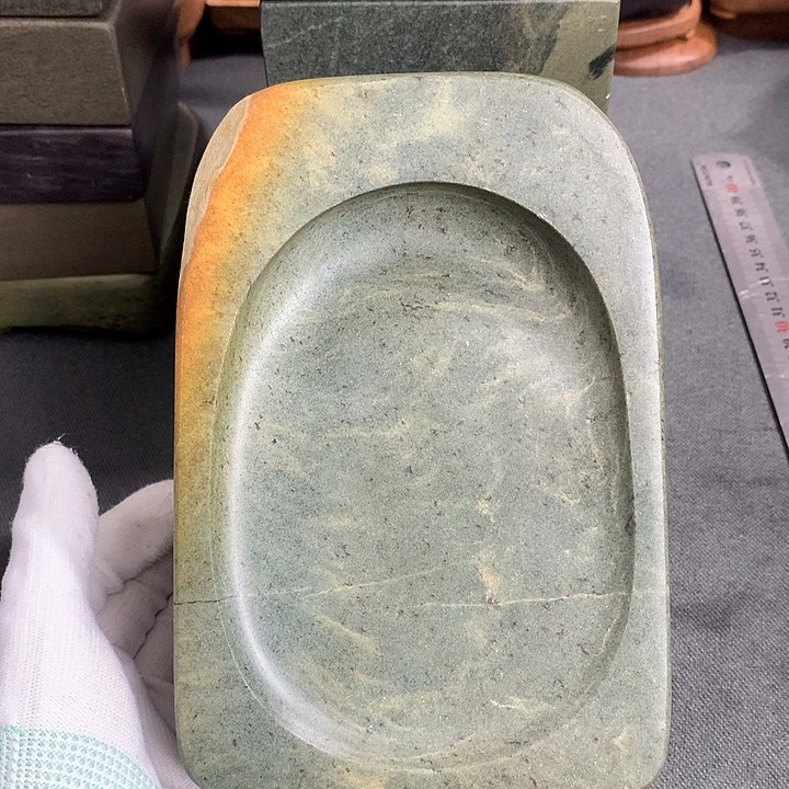 广东肇庆原石端砚