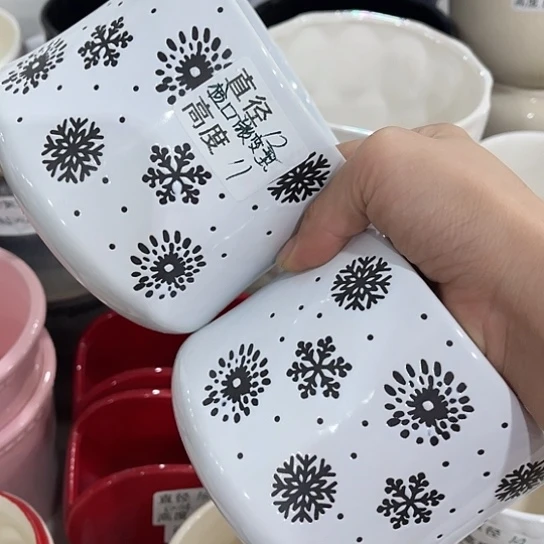 多肉绿植陶瓷花盆9.9包邮，有孔