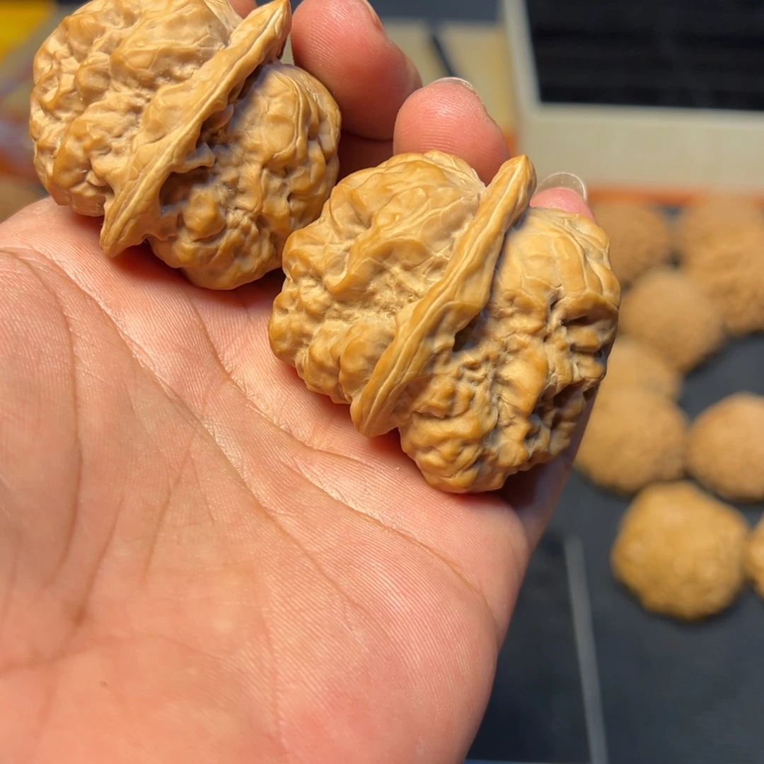 咾***滴吊坠文玩核桃全品无修43无药蛤蟆