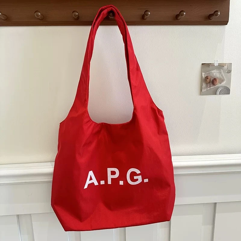 2025春新款韩版纯色大容量糖果色字母单肩包ins风学生通勤百搭包