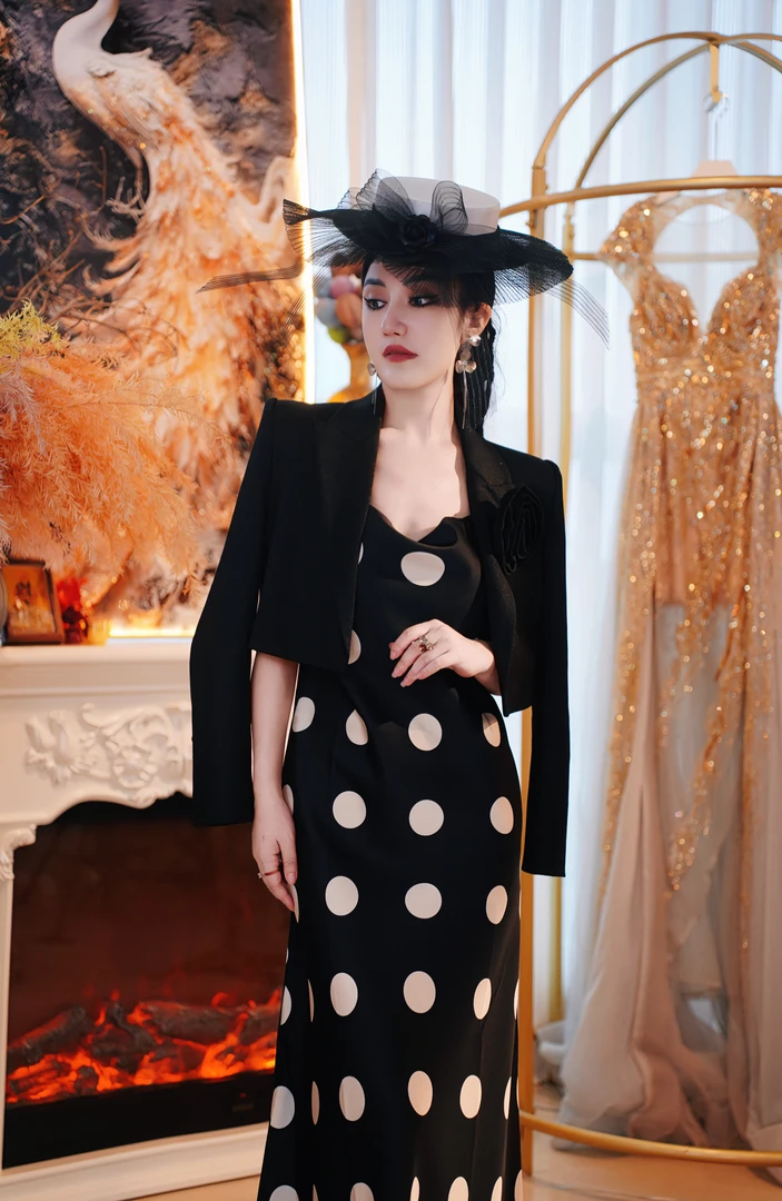 【星姐推荐】星原创高级定制【牛奶波点】设计师款夏季轻奢名媛吊带裙