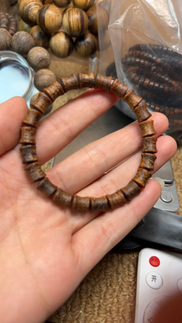 巴布亚新几内亚竹节89手串