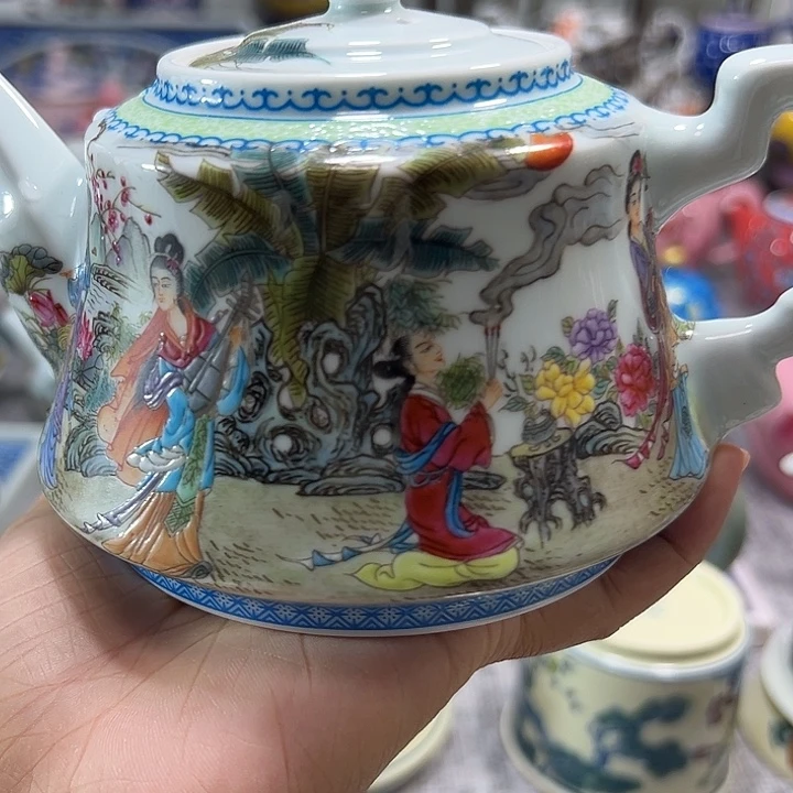 摆件瓷哈哈哈哈哈哈哈哈哈