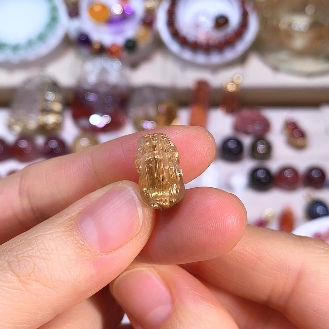 水晶珠宝半成品未镶嵌天然钛晶貔貅
