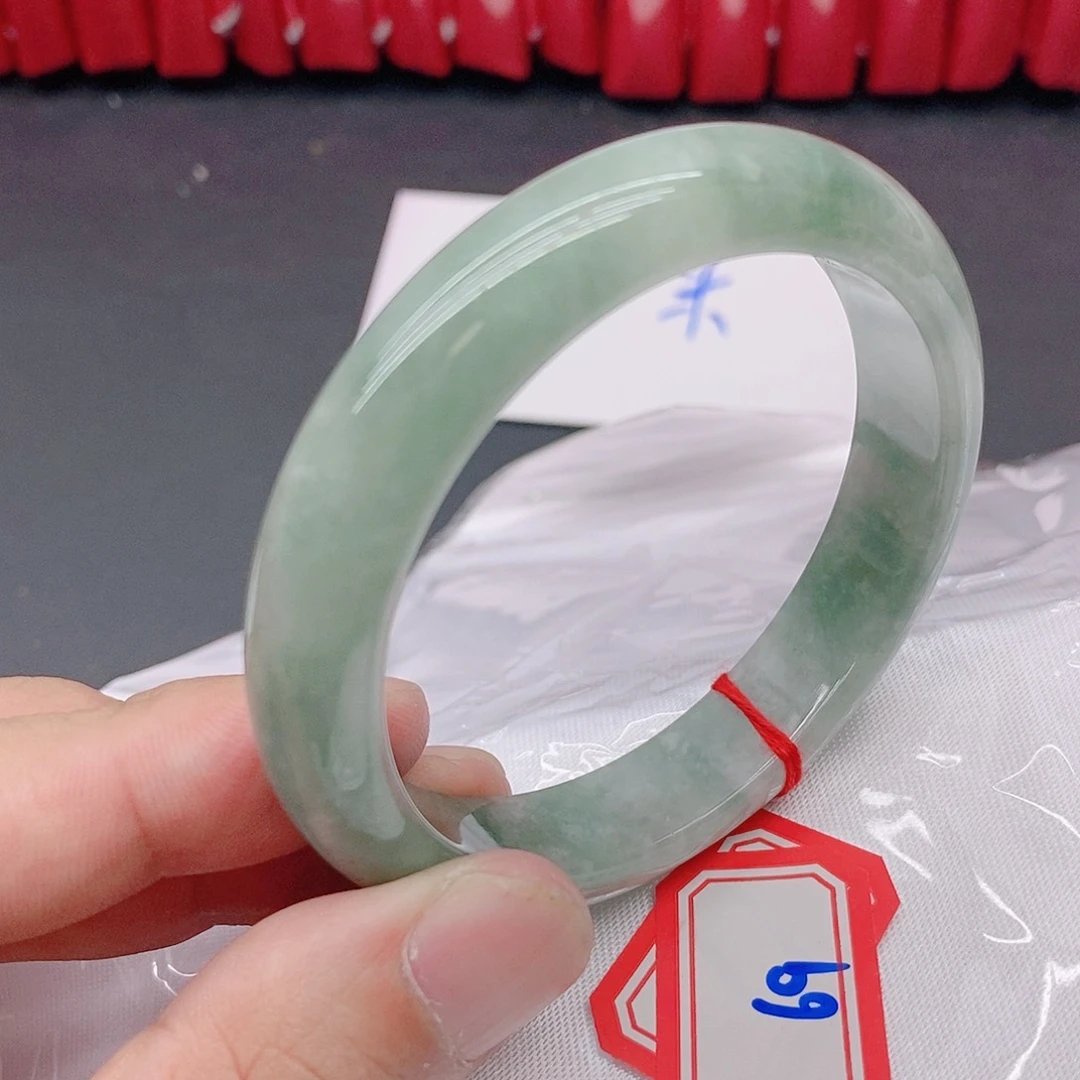 非金属无翡手镯699999