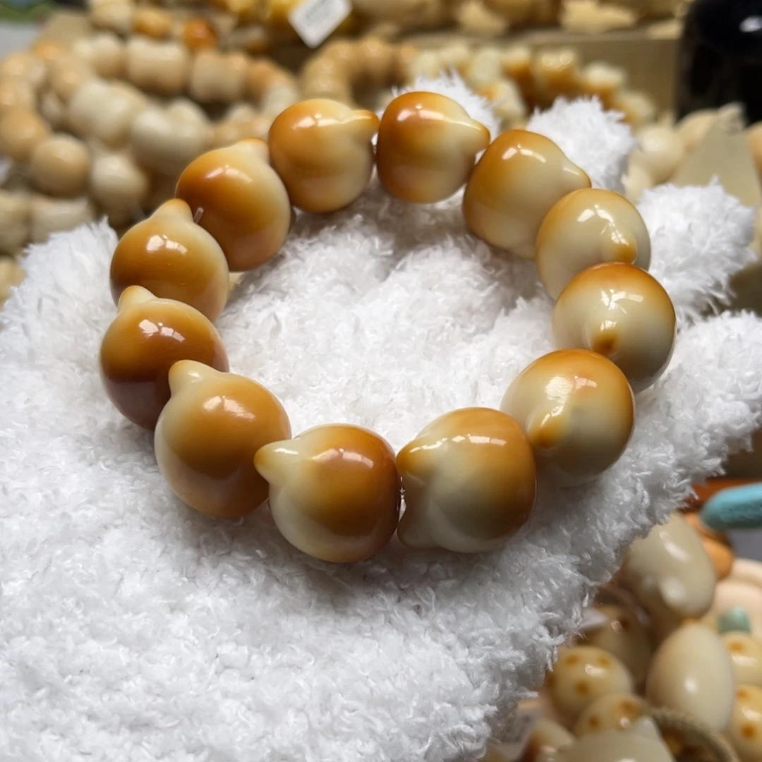 手串菩提根/象牙果12.7.60渐变色猫头微瑕