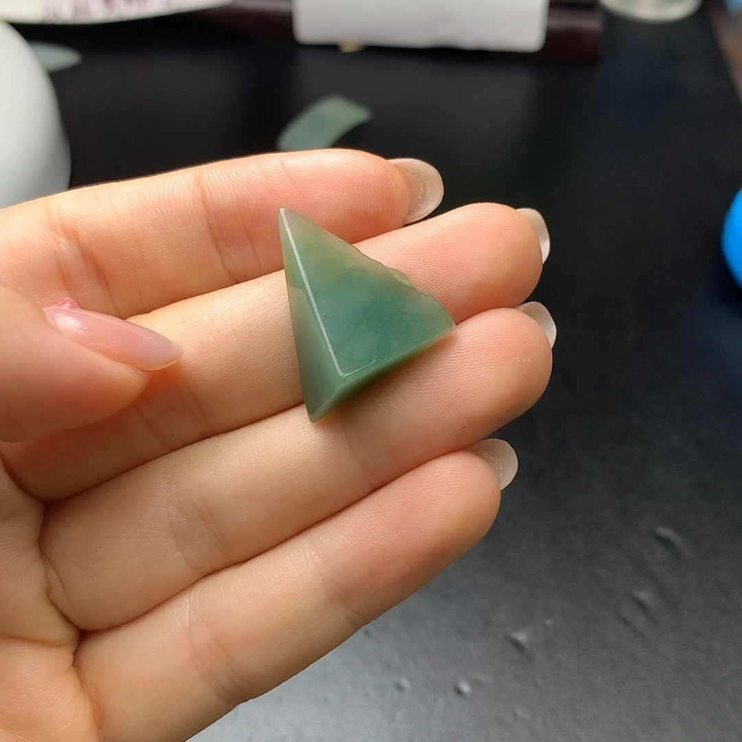 翡翠未镶嵌颈饰翡翠吊坠未镶嵌