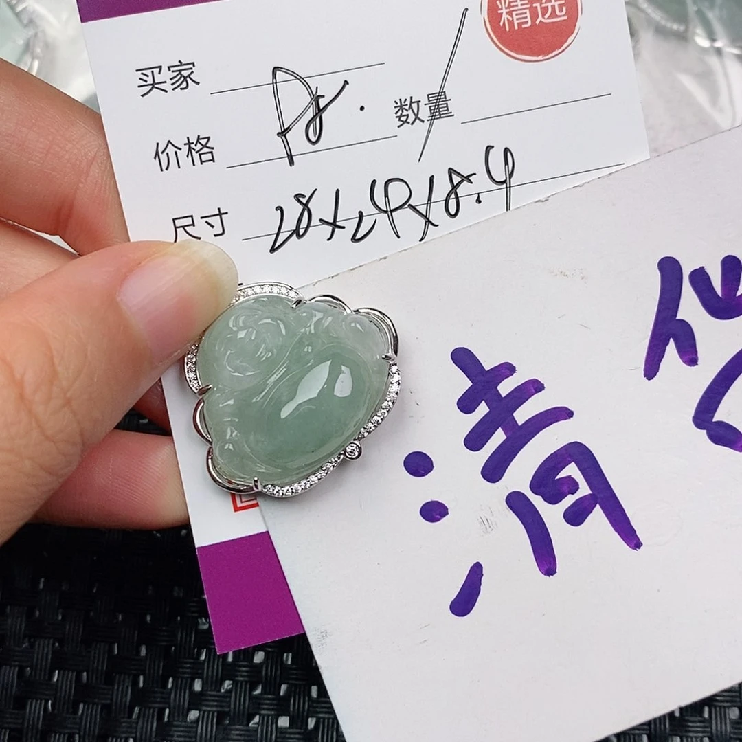 颈饰银S925镶嵌翡翠