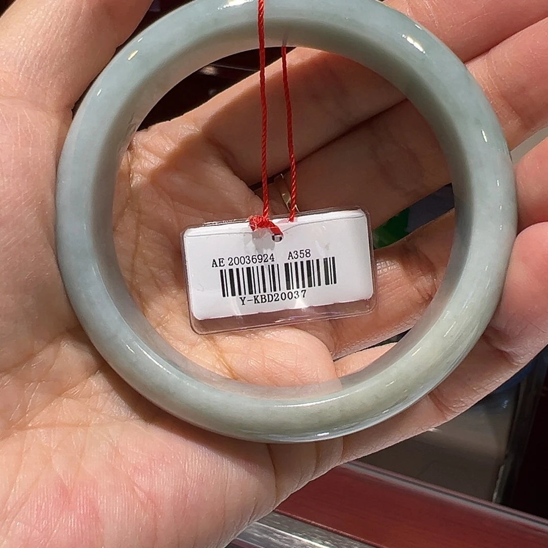 翡翠未镶嵌手镯翡翠手镯