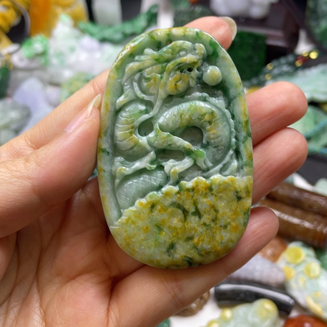 翡翠颈饰未镶嵌迪**9牌子