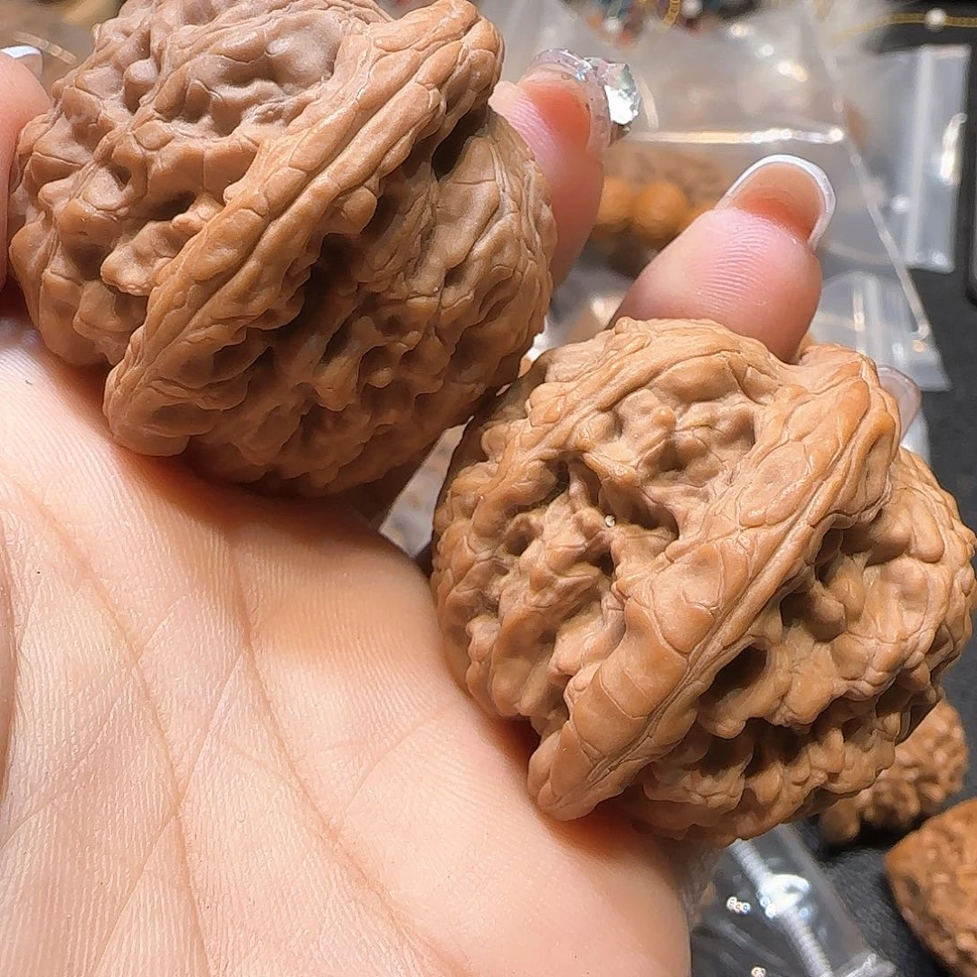 文玩核桃吊坠43全品蚂蚁王