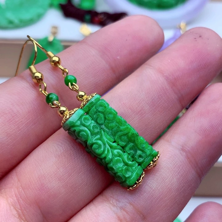 翡翠未镶嵌耳饰耳饰