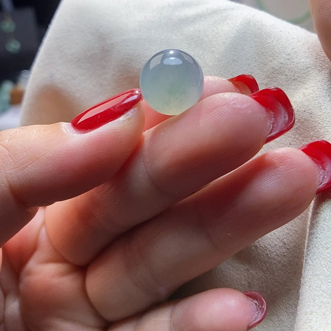 翡翠未镶嵌颈饰圆珠12.3