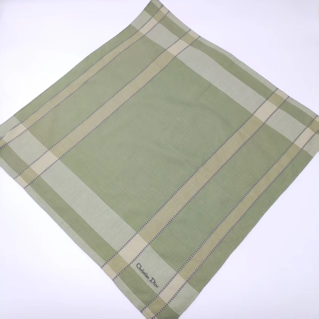 95新 DIOR/迪奥  海囤/迪奥/丝巾/yy13723