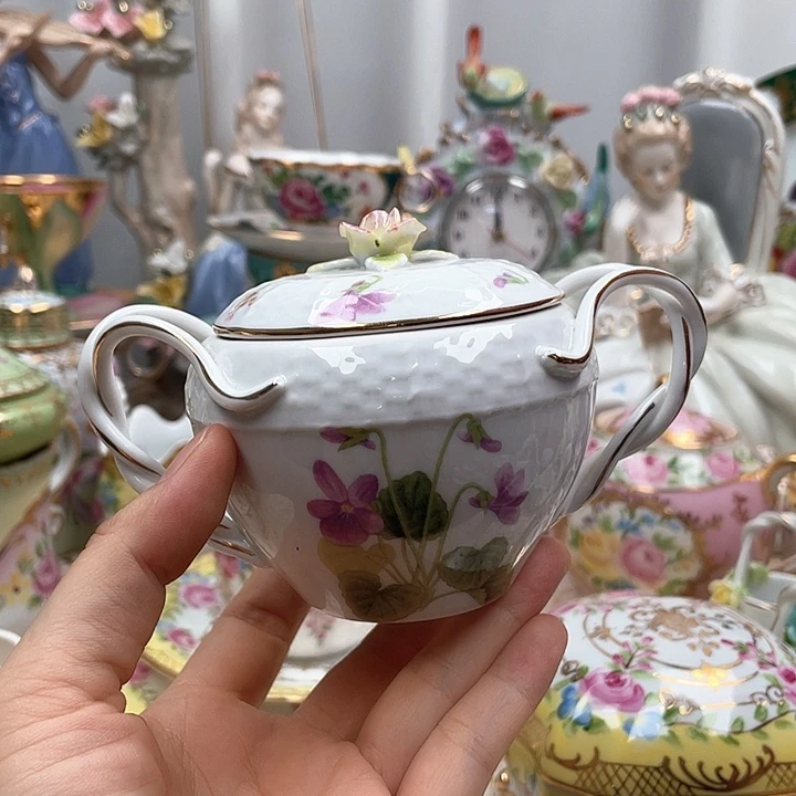 杯碟陶瓷摆件陶瓷