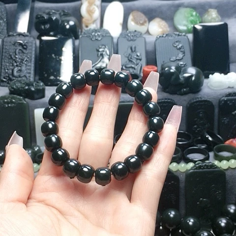 未镶嵌手链和田玉