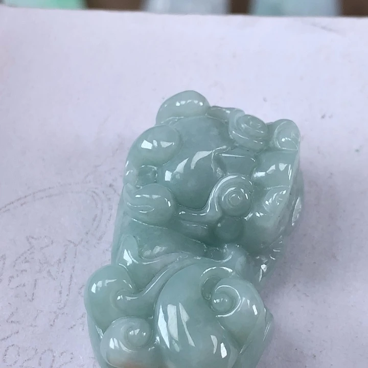 颈饰未镶嵌翡翠貔貅