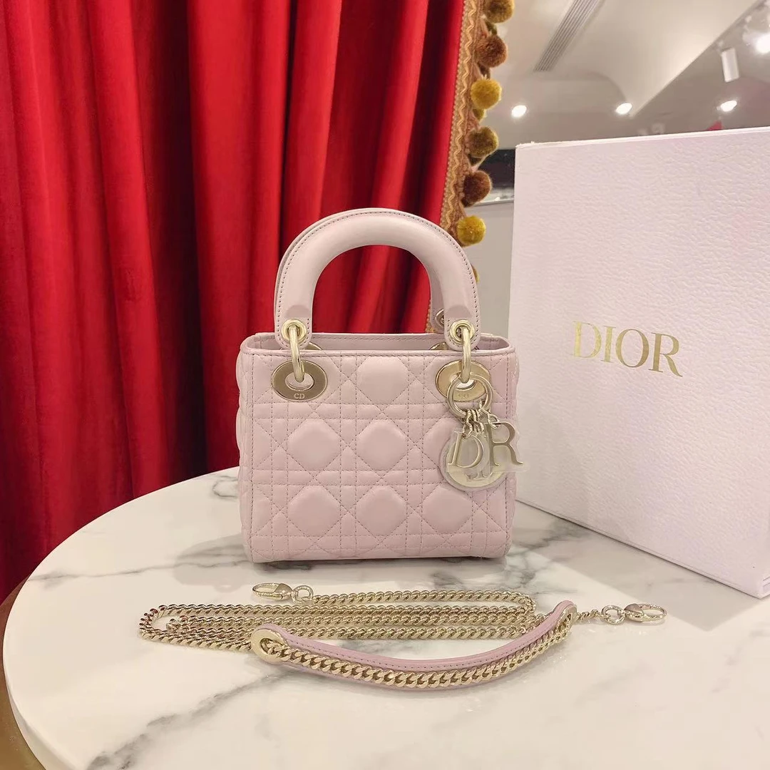 95新 DIOR/迪奥 GGS丨三格戴妃珠光粉金扣芯片款23年/70322691