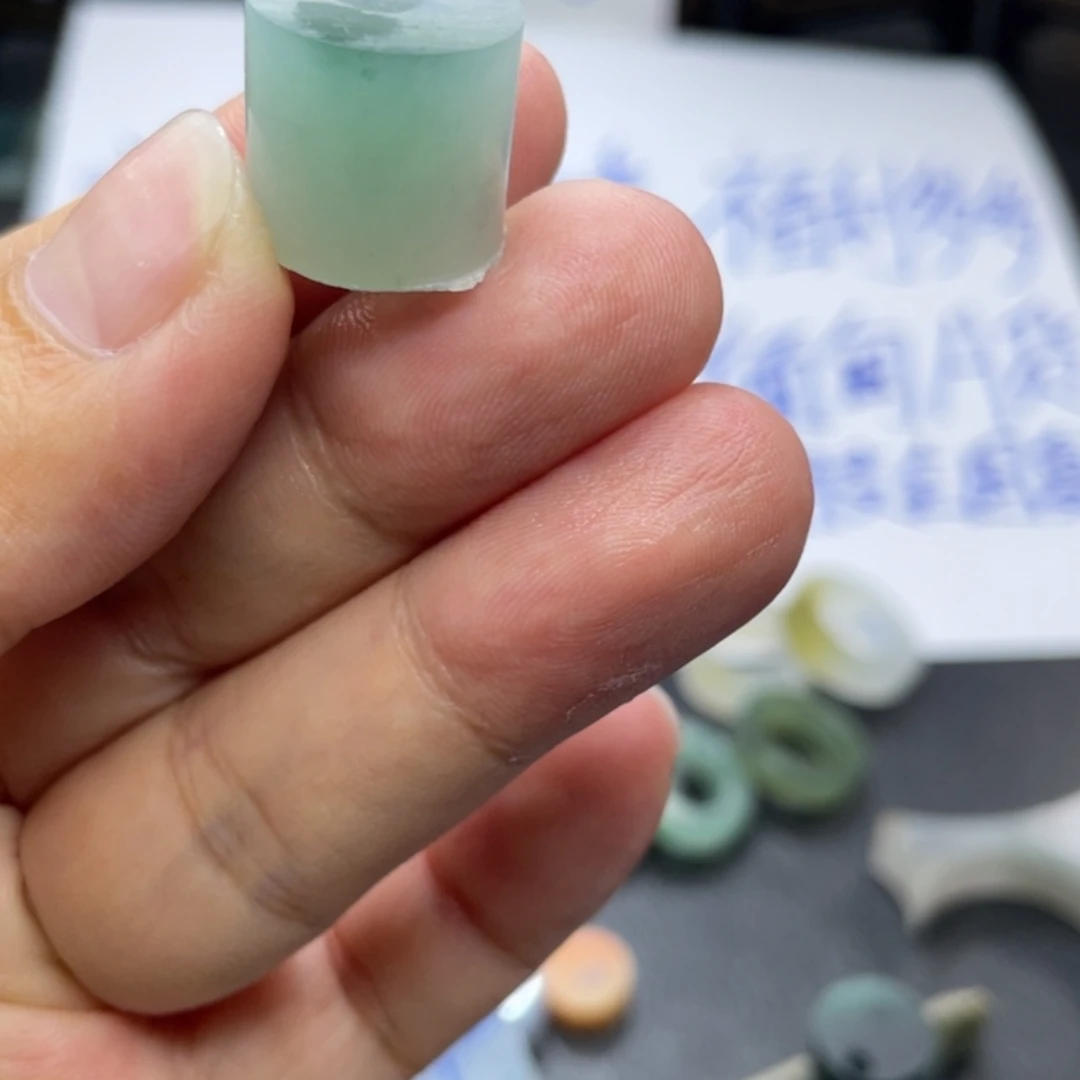 浏***张未镶嵌定制翡翠天然翡翠
