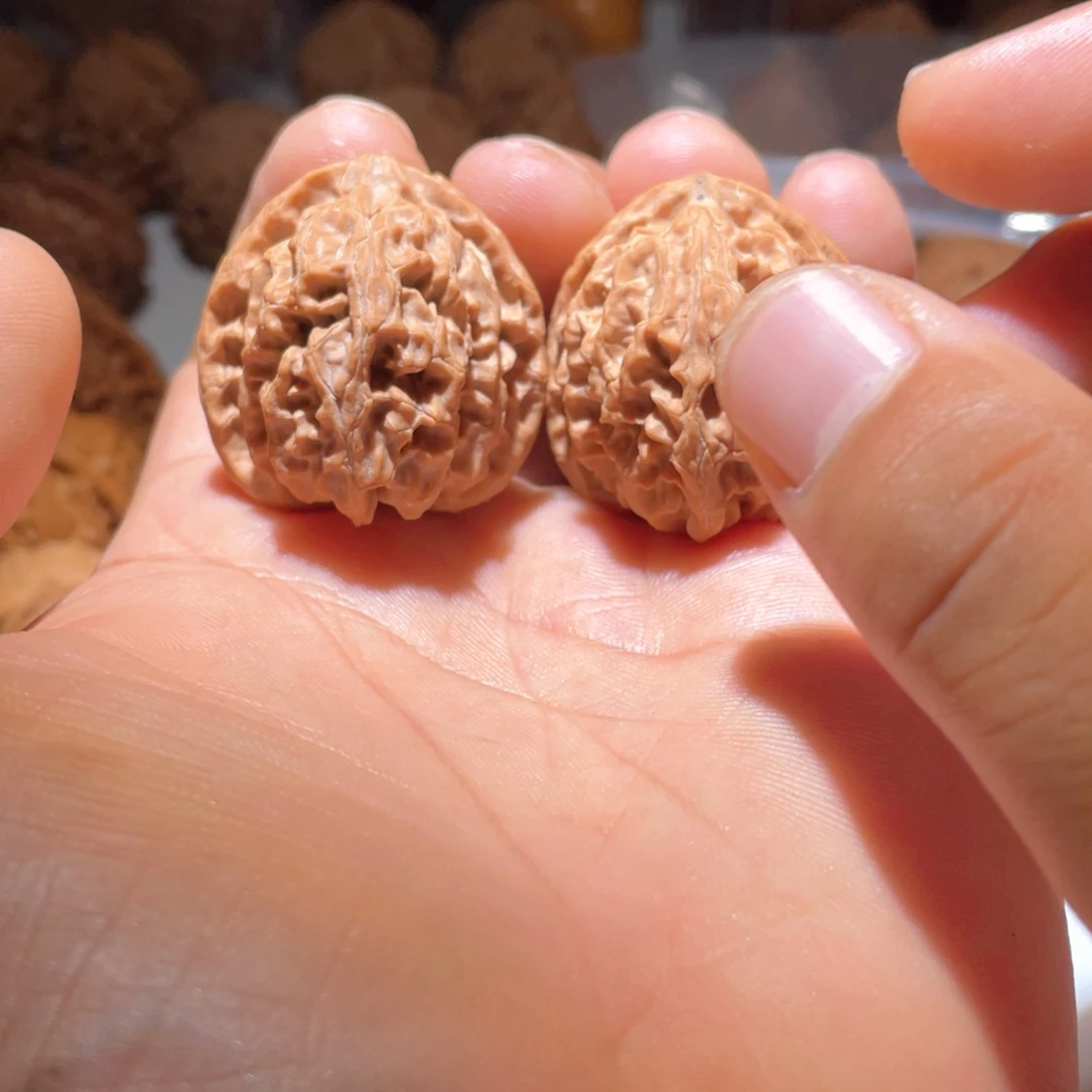 六***一文玩核桃吊坠苹果园