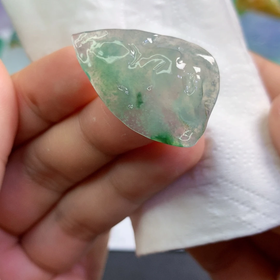 【闪购商品】翡翠吊坠(不含链)未镶嵌